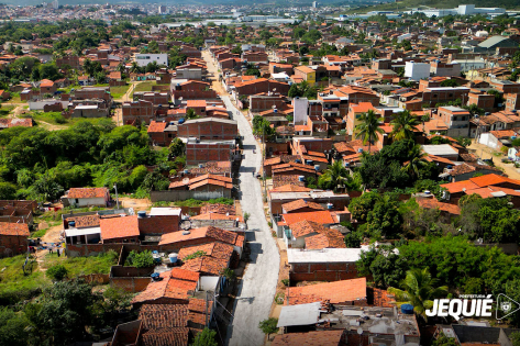 Prefeitura de Jequié amplia obras de pavimentação asfáltica e leva melhorias a novas ruas do bairro KM 3